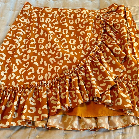 Hutch Leopard Print Ruffle Skirt - Picture 5 of 7